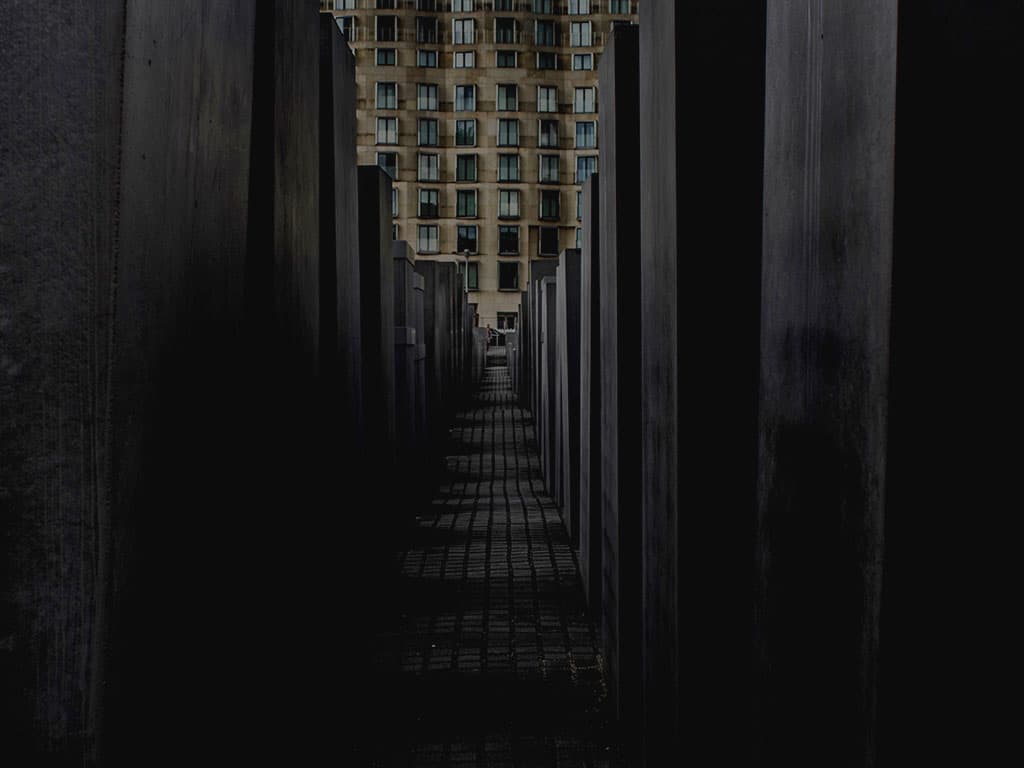 Alley.jpg